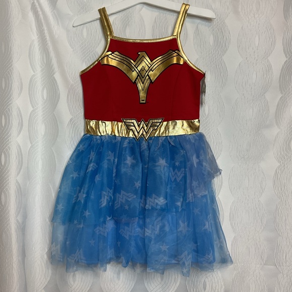 Wonder Woman girls dress med 7/8 NWT - Picture 6 of 6